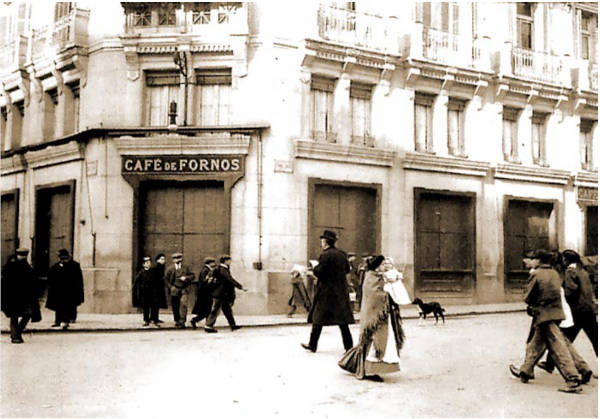 El histórico café Fornos de Madrid